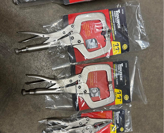 Locking grip vice pliers 1