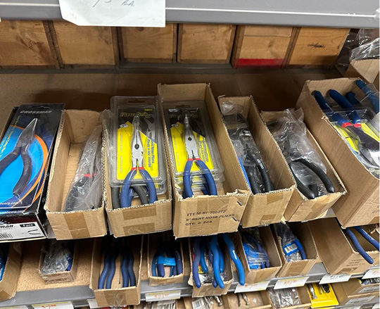 Needle nose pliers 1 1