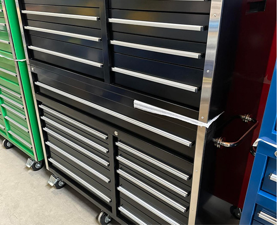 New black tool cabinet 1